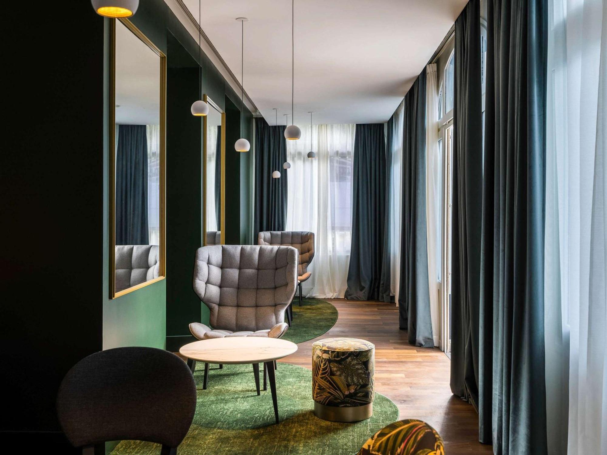 Aigle Noir Fontainebleau Mgallery Екстериор снимка
